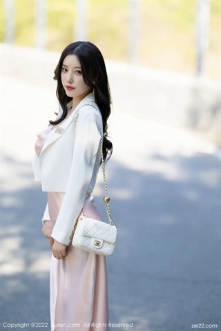 [XiuRen秀人网] No.5088 杨晨晨Yome bright pink slip dress - 0006.jpg