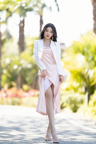 [XiuRen秀人网] No.5088 杨晨晨Yome bright pink slip dress - 0009.jpg