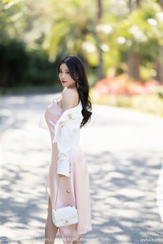 [XiuRen秀人网] No.5088 杨晨晨Yome bright pink slip dress - 0010.jpg